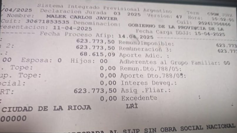 306764_1749045676.jpg