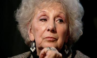 Estela de Carlotto: "¿Cómo un chofer va a tener semejante escritura perfecta?"