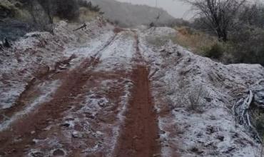 Ola polar: Nevó en algunas zonas de la provincia