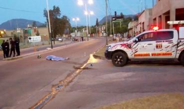 Accidente fatal en avenida Yacampis: Una de las motos fue a dar contra la columna, y luego impactó a la otra moto