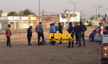 Fuerte operativo policial en av. Independencia y 1ero de Marzo