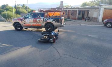 Choque de dos motociclistas en Av. 30 de Septiembre