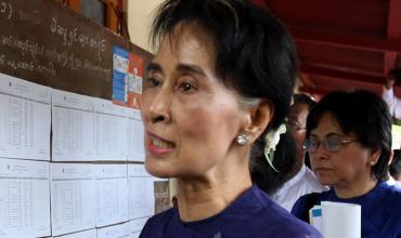 Líder de Myanmar derrocada por los militares comparece ante la justicia