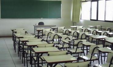Hija de una maestra le pidió al gobernador que de "sueldos dignos" a los docentes