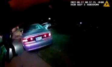 Policías de EEUU mataron de 60 balazos a un joven negro que huyó tras una infracción de tránsito