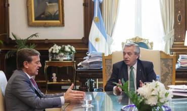 El gobernador de Mendoza pidió que se declare inconstitucional la entrega de tierras a los mapuches