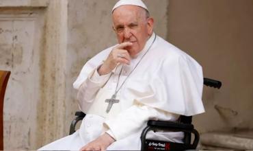 Confirman que el Papa  Francisco tiene una "bronquitis" y agradeció por los mensajes