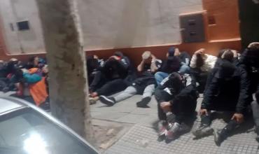 Boca-Colo Colo: hay 56 hinchas chilenos detenidos tras el partido de Copa Libertadores por incidentes en la vía pública
