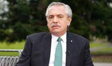 Alberto Fernández responde preguntas sobre su gestión en redes sociales