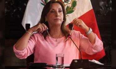 En Perú, la Presidenta respondió por los Rolex: "No sabía que eran de alta gama"