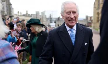 Carlos III anunció su regreso a los actos públicos y los medios aseguran que actualizó los planes del funeral
