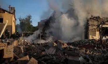 Rusia intensifica los ataques contra Kharkiv: 120 bombardeos en las últimas horas