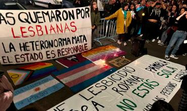Protesta contra Milei afuera de la embajada de la Argentina en Madrid: “¡No es libertad, es fascismo!”