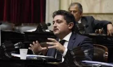 Ricardo Herrera: “Es una realidad lo que dijo el diputado Menem. El sueldo de los diputados está atrasados con respecto a los empleados de la cámara de diputados”