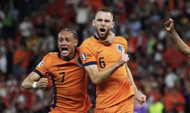 Países Bajos lo dio vuelta y se metió en semifinales de la Eurocopa