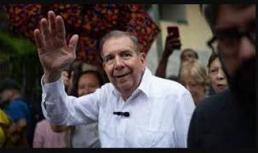 Venezuela oficializó la detención de un portavoz del ex candidato opositor González Urrutia, que la Argentina condenó