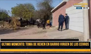 ULTIMO MOMENTO – Hombre mantiene de rehén a su mujer en Barrio Virgen de los Cerros