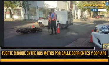 Fuerte accidente en pleno centro capitalino: dos motocicletas involucradas