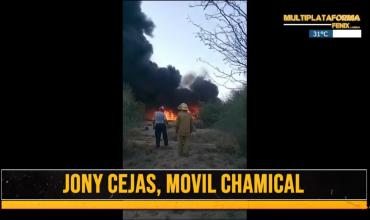 Chamical: explosiones y columnas de humo negro en impactante incendio