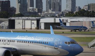 Privatización o cierre: las dos opciones que baraja Javier Milei para Aerolíneas Argentinas