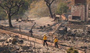 Ya son 24 los muertos por los incendios forestales de Los Ángeles