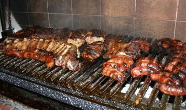 Brasil regalado: ¿Cuánto cuesta un asado completo en Florianópolis y cuánto sale hacerlo en Buenos Aires?