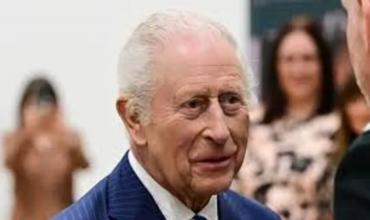 Carlos III suspendió sus actividades por el tratamiento contra el cáncer