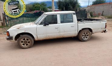 Secuestran en La Rioja una camioneta con pedido activo desde el año 2000 en San Luis