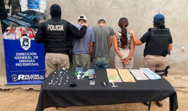 Santiago del Estero: Detuvieron a tres personas por narcomenudeo en dos barrios de La Banda