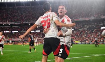 River goleó a Barracas Central en el Monumental y avanzó a cuartos del Torneo Apertura