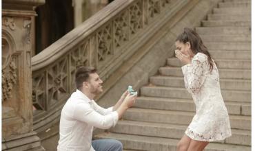 Emily Lucius y su novio se comprometieron en Nueva York: “Quiero hacerte el hombre más feliz del mundo”