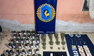 Desbaratan punto de venta de drogas en el barrio Argentino de la Capital riojana