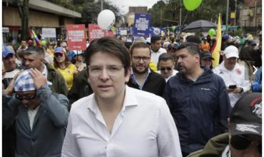 Le dispararon durante un acto de campaña al candidato de derecha en Colombia, Miguel Uribe Turbay