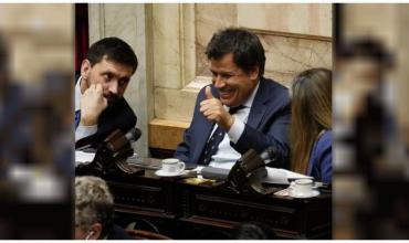 El radicalismo opositor divide al bloque de De Loredo y busca sumar fuerza para sesionar en Diputados