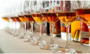 Fuerte arancel de China a la Unión Europea sobre el brandy, un derivado del vino