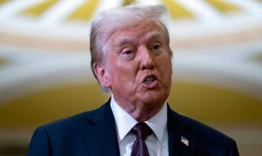 Trump amenazó con castigar a Rusia con aranceles si no se detiene la guerra en Ucrania