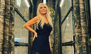 Graciela Alfano se grabó en topless frente al espejo y su video se volvió viral