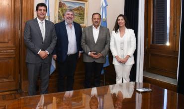 Quintela se reunió con el jefe de bloque senadores de UxP José Mayans