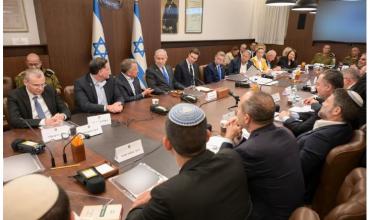 El Gobierno de Israel aprobó el acuerdo con Hamas para un alto el fuego y el intercambio de rehenes por prisioneros