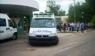 Una mujer herida en un choque entre una camioneta y una moto en Chepes 