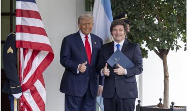 Tras los cambios de Gabinete, Milei viaja a Miami para participar de una cumbre global junto a Trump
