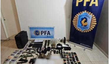 Detuvieron a un adolescente que planeaba un ataque en un colegio y difundía mensajes nazis