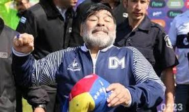 Giro en el caso Maradona: un nuevo informe médico establece que murió por una insuficiencia cardíaca aguda y no hubo agonía