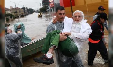 Los muertos por las inundaciones en Brasil llegan a 126 y las lluvias vuelven